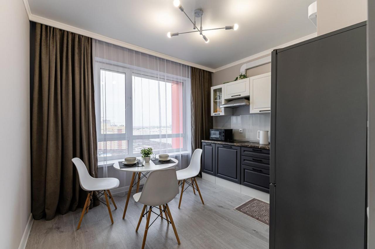 Appartement Уютная 1 Комнатная Freedom à Astana Extérieur photo